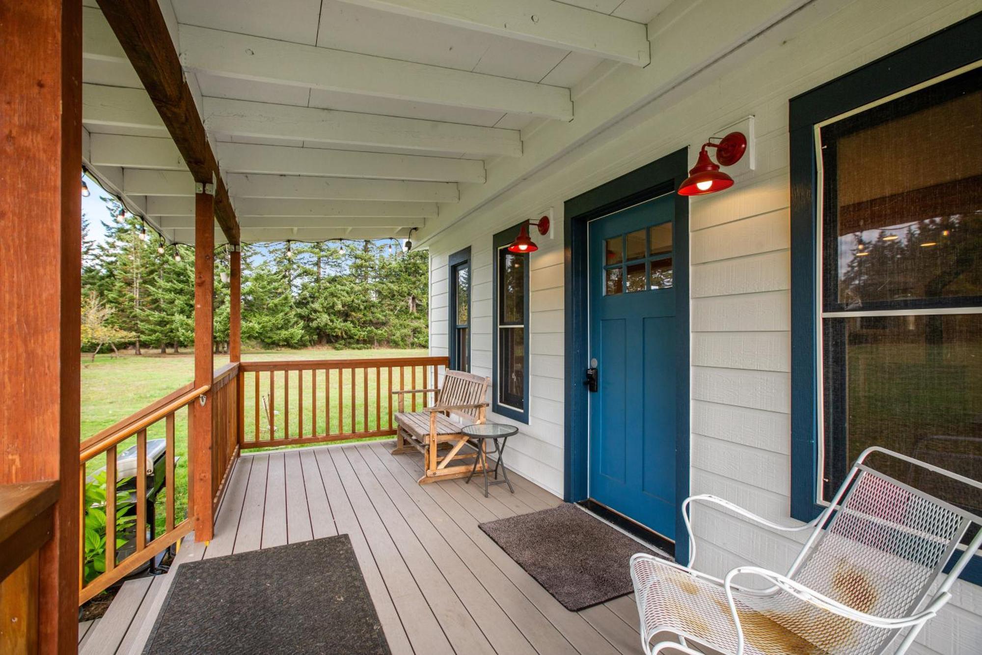 Historic Officer'S Farmhouse At Olf Coupeville Exterior foto