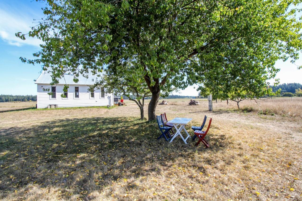 Historic Officer'S Farmhouse At Olf Coupeville Exterior foto